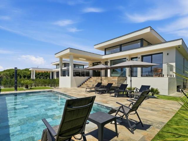 Exclusiva Villa en venta Vidreras, España