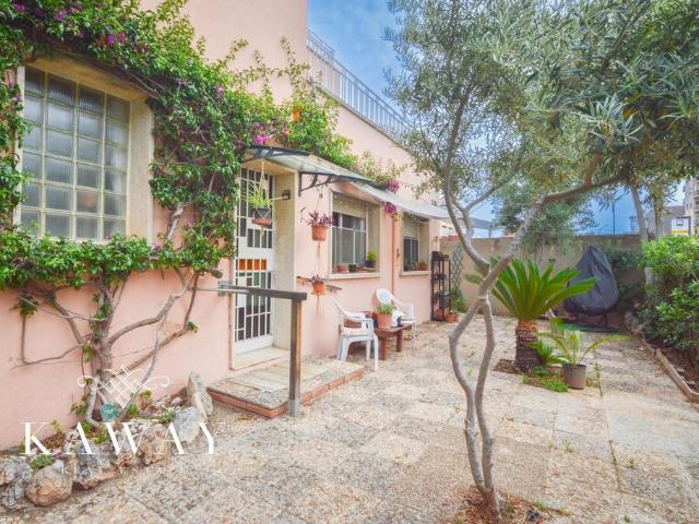 Exclusiva Villa en venta Viladecans, Cataluña