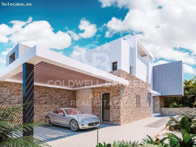 Exclusiva villa unifamiliar con jardín privado y piscina en la Milla de Oro