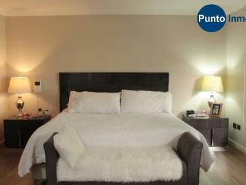 Exclusiva y Amplia Casa en el Mejor Barrio de Chillán. 5 Dormitorios por 630000. 00 en Chillán