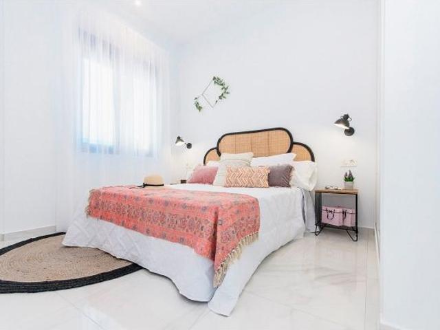 EXCLUSIVAS VILLAS INDEPENDIENTES EN VISTABELLA GOLF