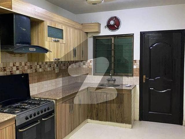 Exclusive 12 Marla 5th Floor Apartment for Sale Near Mosque & Park | Askari 11