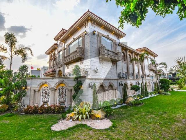 Exclusive 12 Marla Corner Spanish House At Premium Location