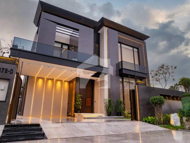 Exclusive 1 Kanal Corner House for Sale | 5 Master Bedrooms | Fully Furnished Ultra Luxury Living