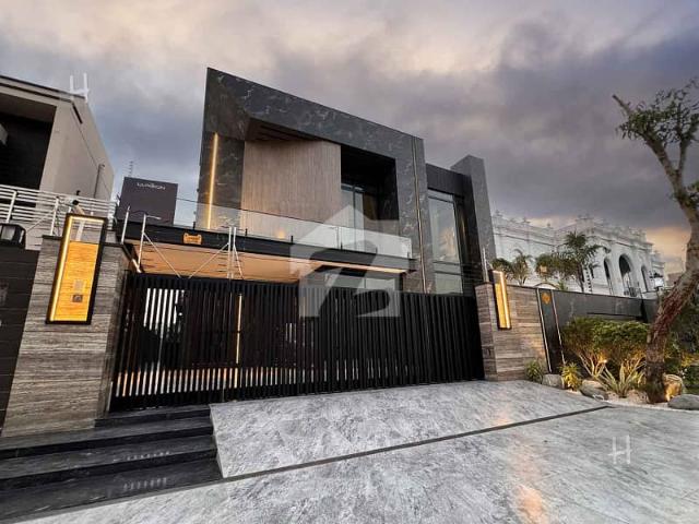 Exclusive 1 Kanal Modern Masterpiece With Basement Swimming Pool Prime DHA Phase 7
