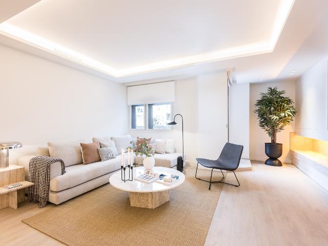 Exclusive 2 bedroom apartment with 75 m² terrace in O'Donnell