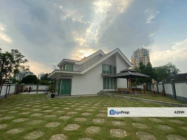 Exclusive 2 Storey Bungalow, SS7/17 Kelana Jaya