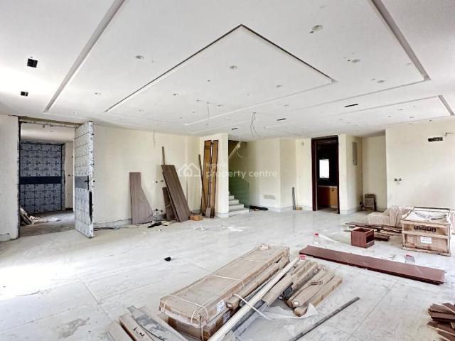 Exclusive 4 Bedroom Maisonette With Swimming Pool, Gym And Bq