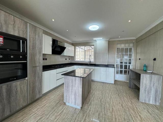 Exclusive 4 Bedroom Duplex Apartment To Let in Westlands, General Mathenge