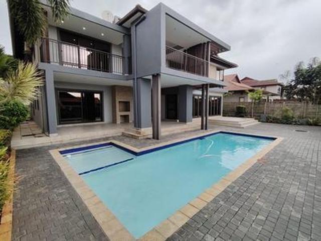 exclusive 5 bedroom luxury retreat i.