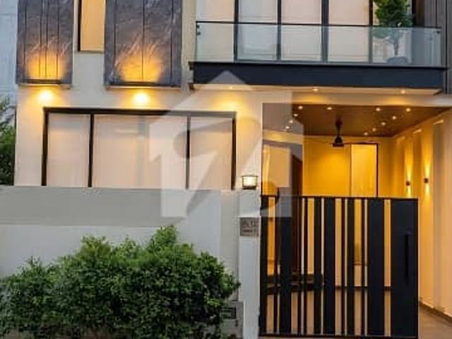 Exclusive 5 Marla Modern House For Sale In Lake City Lahore | Move In Ready | Secure Gated Community | Close To Ring Road