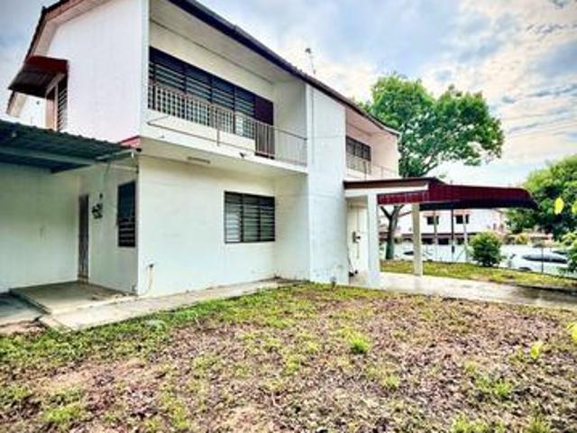 Exclusive Corner DoubleStorey SemiDetached House in Minden Heights