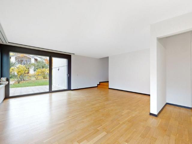 Duplex/two level with 3.5 rooms for rent in Zürich 106 m²