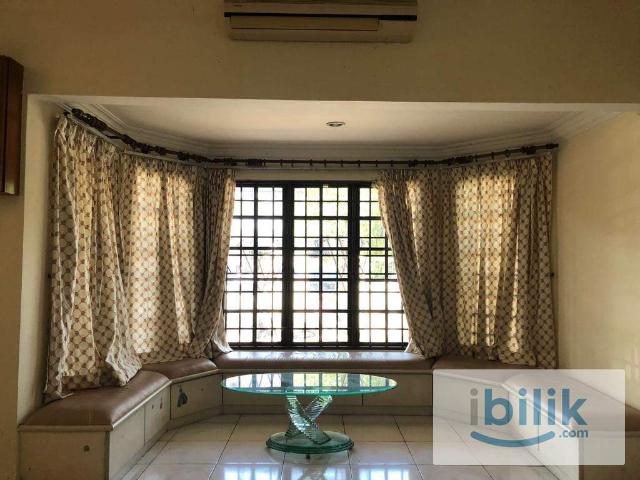 Exclusive attached link bathroom / rm750 / lrt bu11 / bandar utama / tropicana / petaling jaya
