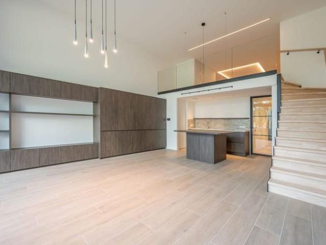 Exclusive ground floor apartment with mezzanine and terrace