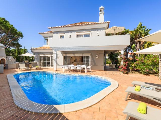 Exclusive Escape in Vale do Lobo