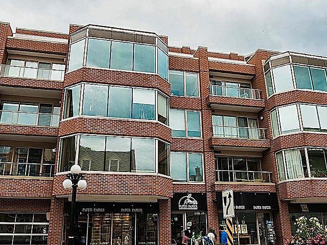 Exclusive Low rise Condominium In The Byward Market