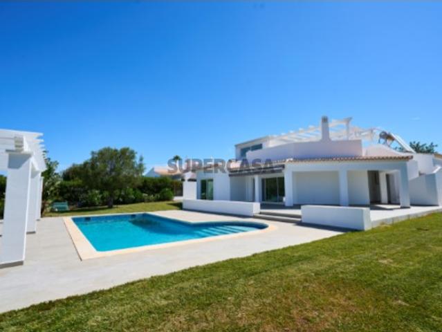 Exclusive Modern Villa in Vilamoura