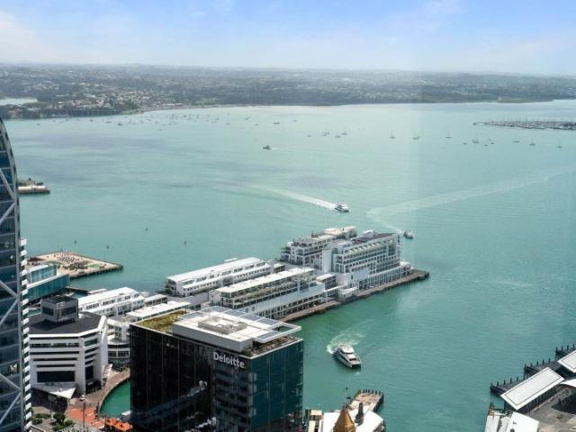 Penthouse 5203 exclusive sky high elegance