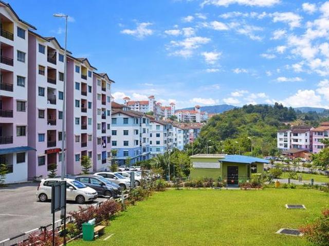 Exclusive Studio Residence Taman Royal Lily Tanah Rata