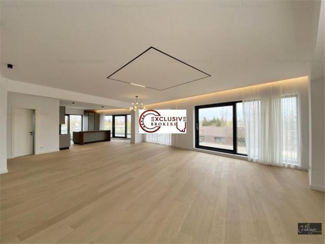 EXCLUSIVE PENTHOUSE PRIMAVERII!