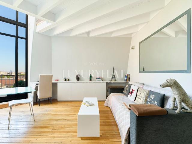 Exclusive Rooftop Apartment on Avenue de Suffren