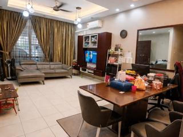 EXCLUSIVE RENOVATED Double Storey Setia Alam Sari Kajang