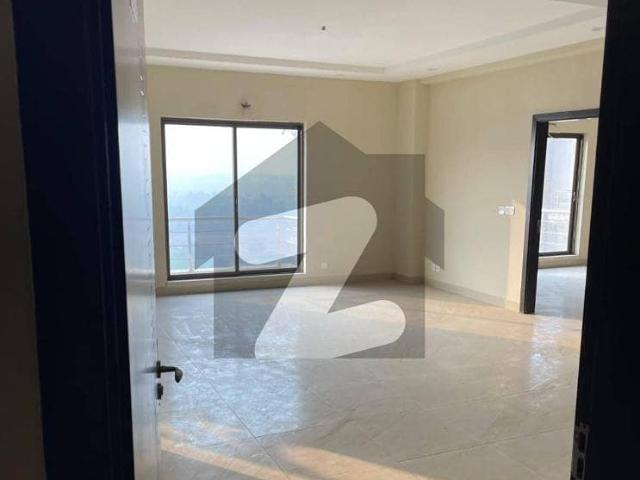 3rd Floor | Move In Ready 1 Bed Cube Apartment | Charges Paid