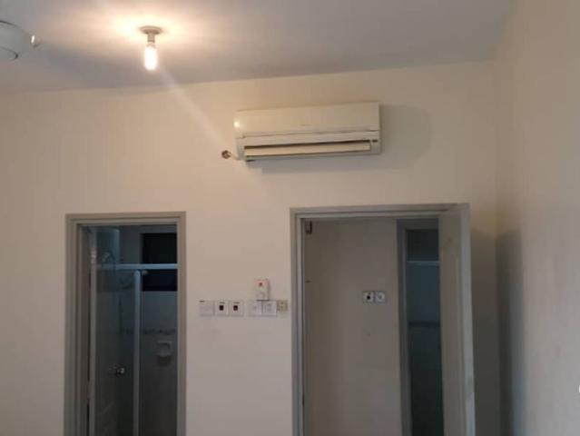 Exclusive utility Master Room at Pelangi Utama, Bandar Utama
