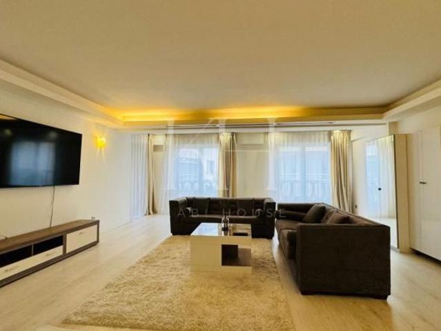 EXCLUSIVITATE | CARTIERUL FRANCEZ | 3 camere | Parcare Subterana inclusa |