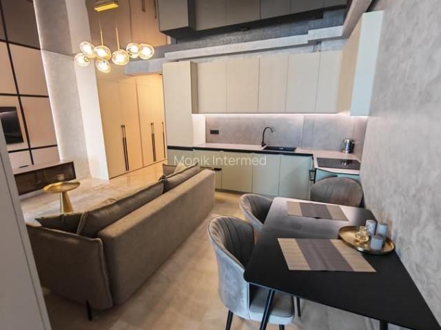 Exclusivitate Tomis Plus Studio mobilat si utilat lux