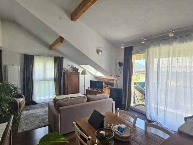 EXCLUSIVITE ! 3 pièces + GARAGE