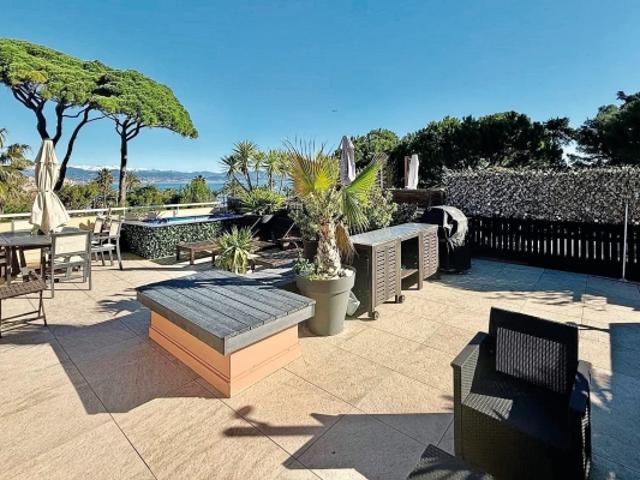 EXCLUSIVITÉ 3P AVEC TOIT TERRASSE DE 81 M²
