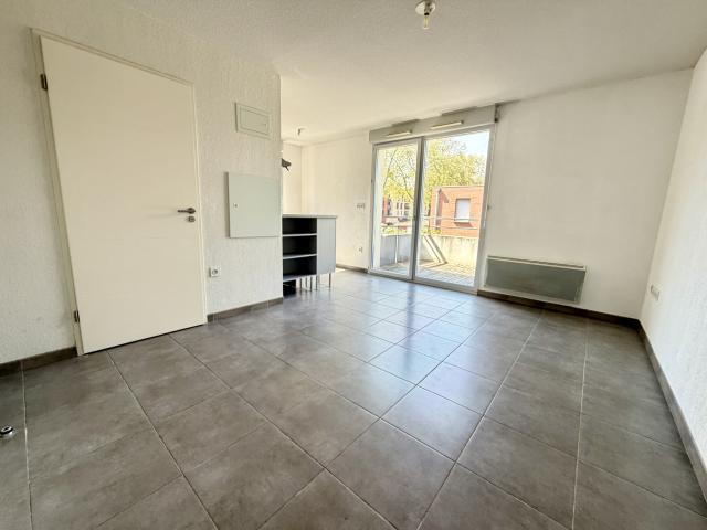 Exclusivité: T1 26m2 balcon 9m2 et parking vendu libre Castanet