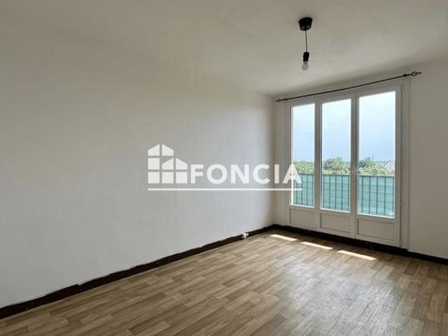 EXCLUSIVITÉ T2 DE 43m² LIBRE / IDÉAL 1ÉRE ACHAT OU INVESTISSSEUR / DREUX LE MURGER / AXE RAPIDE RN12 / ÉCOLES ET COMMERCES SUR PLACE