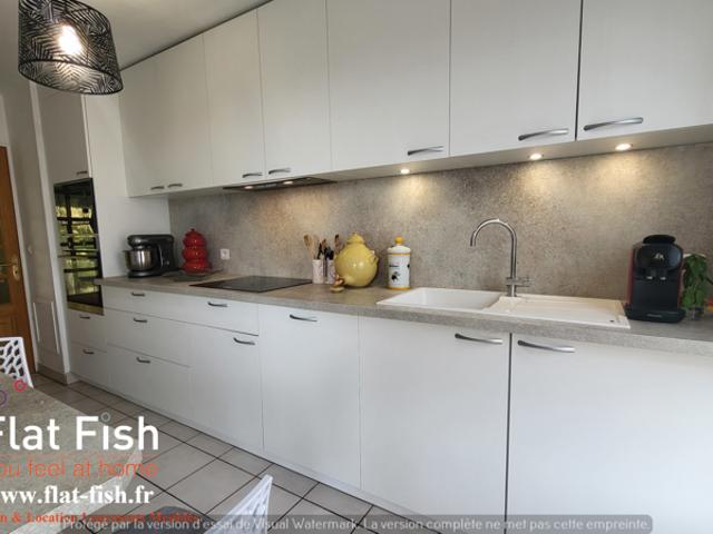EXCLUSIVITÉ T4 TRAVERSANT 2 BALCONS avec GARAGE DOUBLE