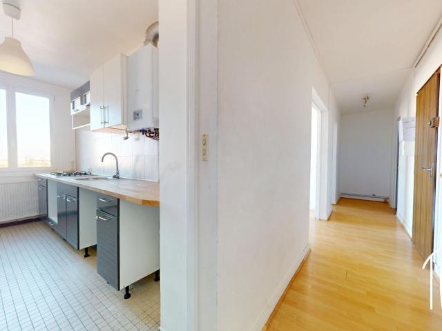 EXCLUSIVITE THIAIS CENTRE VILLE 2 PIECES 47M2 PARKING
