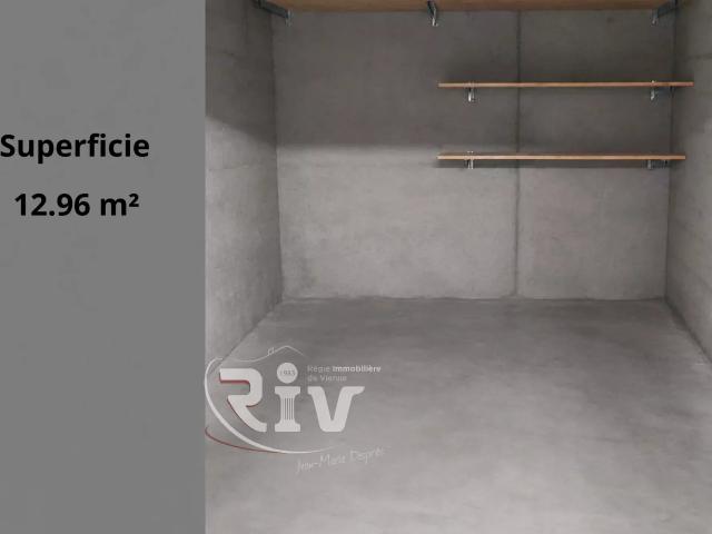 EXCLUSIVITE VENTE GARAGE LES ROCHES DE CONDRIEU