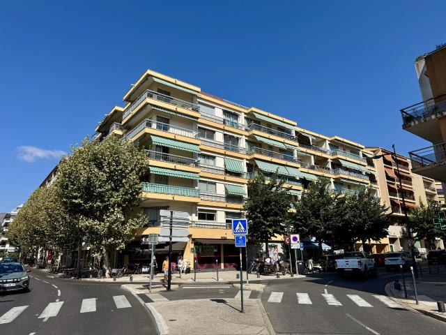 Exclusivité Vence Appartement 2P centre ville