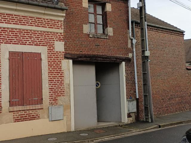 EXCLUSIVITE VENETTE CENTRE VILLE HABITATION AVEC COUR
