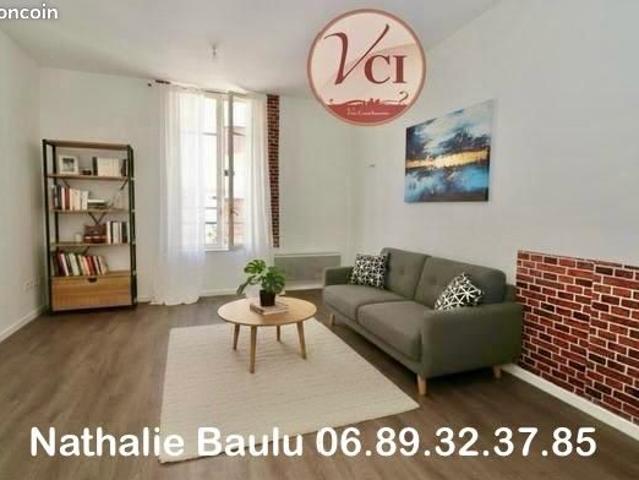 Exclusivité vichy parcs opéra appartement renove t2 dernier etage en duplex + cave + ascenseur