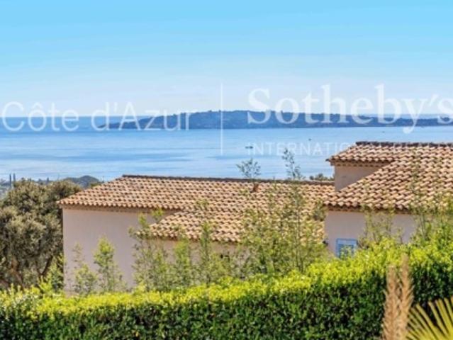 Exclusivité: Villa vue mer avec piscine Golfe de Saint Tropez