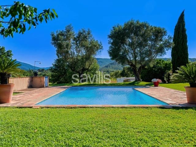 Exclusivité Villa au calme avec vue dégagée sur la campagne