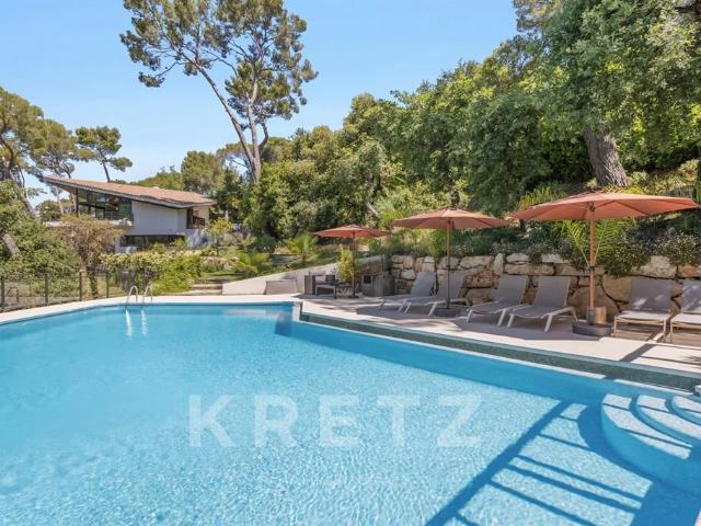 Exclusivite Villa d'architecte Mougins Domaine fermé et sé. 245m² Mougins