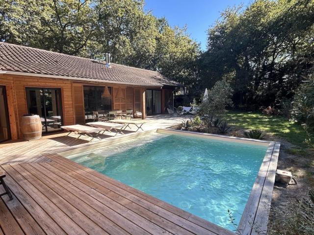 EXCLUSIVITE: Villa de Charme au quartier du Parc à Capbreto. 195m² Capbreton