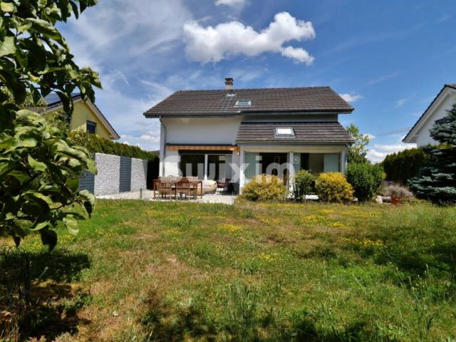 Exclusivité ! Villa individuelle dans un quartier résidentiel !