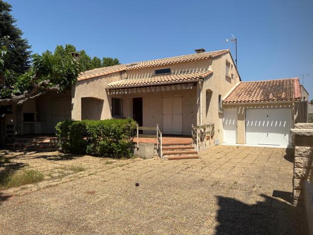 Exclusivité, Villa proche tennis