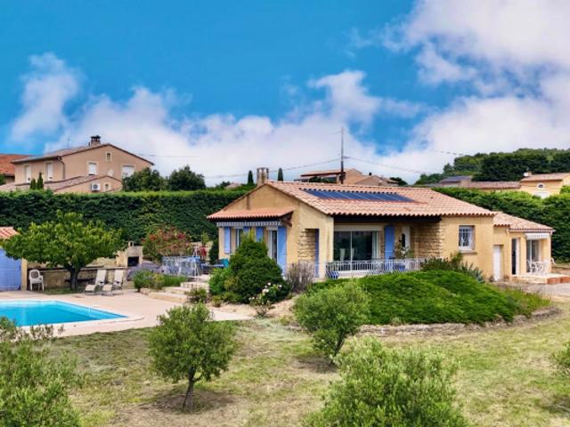 EXCLUSIVITE Villa rénovée avec vue imprenable Piscine
