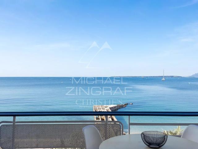 Exclusivité: Vue mer d’exception: un 2 pièces d’exception. 50m² Antibes