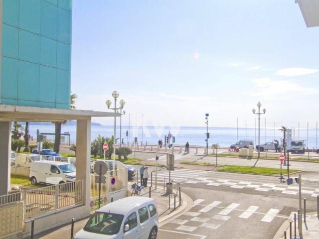 Exclusivité Vue Mer Latérale Promenade des Anglais / Rue Lenva